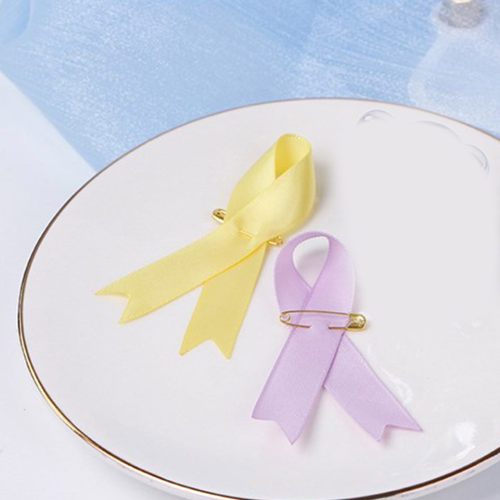 Pack of 200 Ribbon Brooches Fabric Ribbons Accessory with Safety Pins Silk Ribbons Lapel Pins Accessory for Men Women