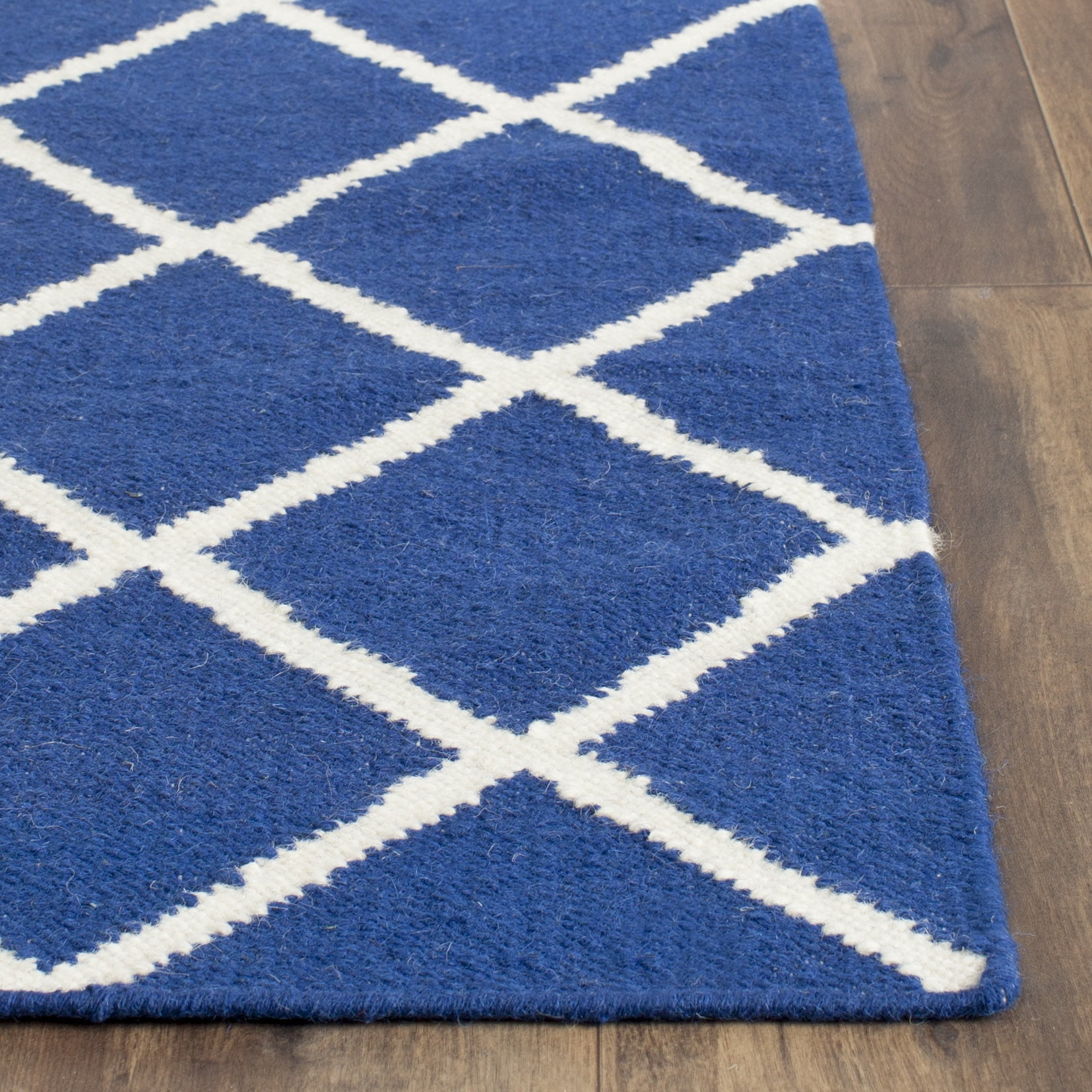 Safavieh Dhurries Victor Geometric Area Rug, Dark Blue, 9' x 12'