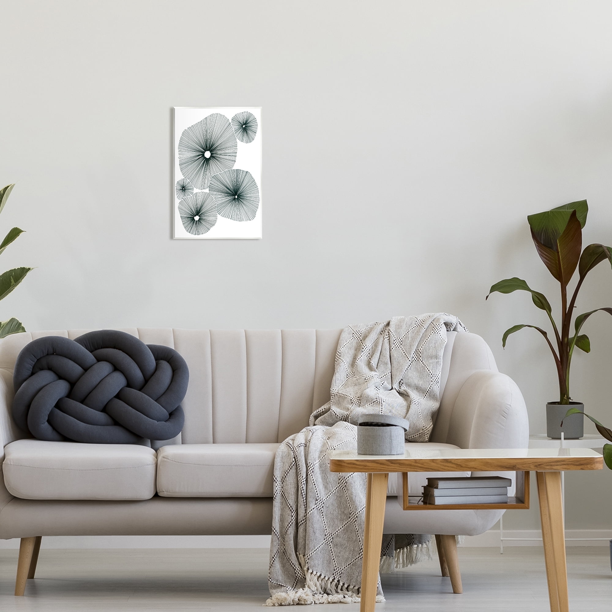 Stupell Industries Abstract Overlapping Flower Shapes Botanical & Floral Drawing Unframed Art Print Wall Art