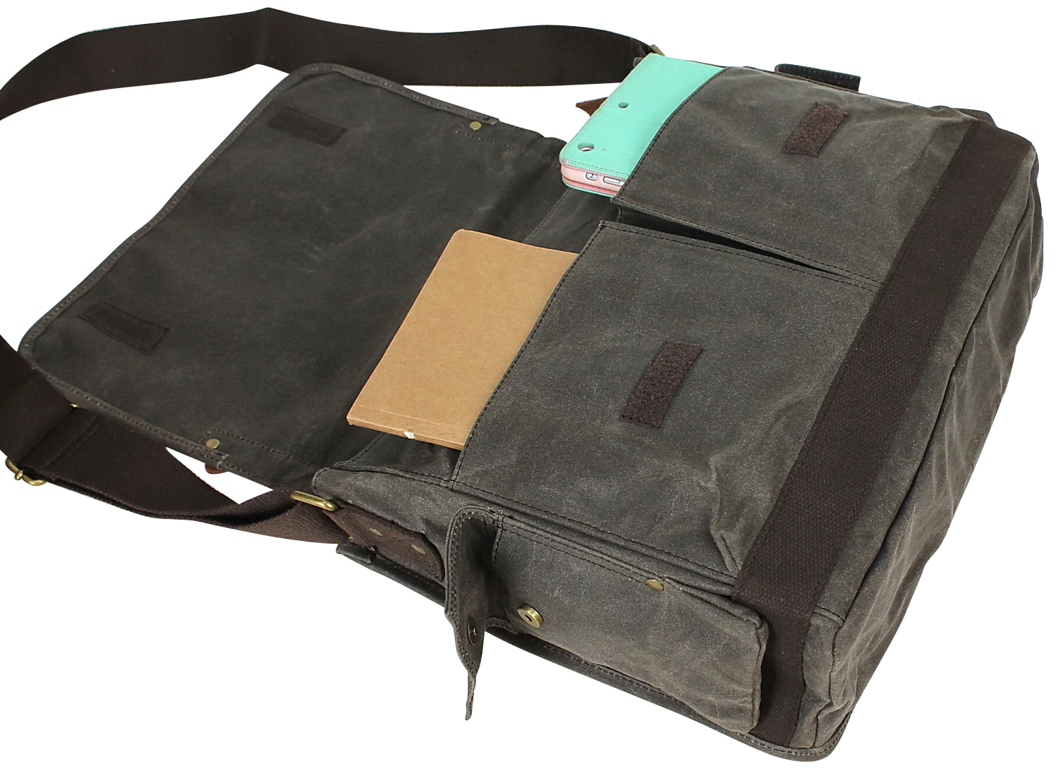 Vagarant Traveler 15" Vintage Cotton Wax Canvas Laptop Messenger Bag C31LW-CB