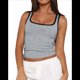 thumbnail image 2 of Camiseta de Tirantes Finos Ajustada con Cuello Cuadrado Acanalado de Verano para Mujer, Gris M, 2 of 9