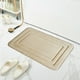 thumbnail image 4 of Alfombrilla de Baño Absorbente, Suave y Antideslizante, con Cojín de Espuma, Lavable a Máquina, Decoración Elegante, Ideal para Baño o Cocina, 40 X 60 Cm., 4 of 7