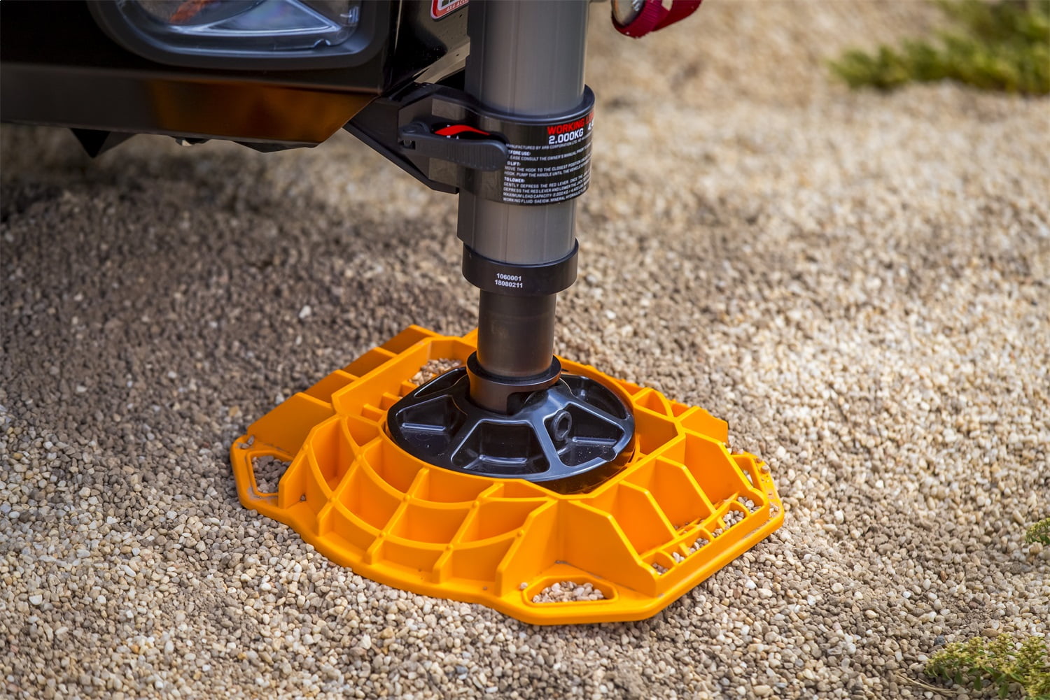 ARB 10100111 Jack Base 15400 lbs. Load Capacity High-Density Polyethylene
