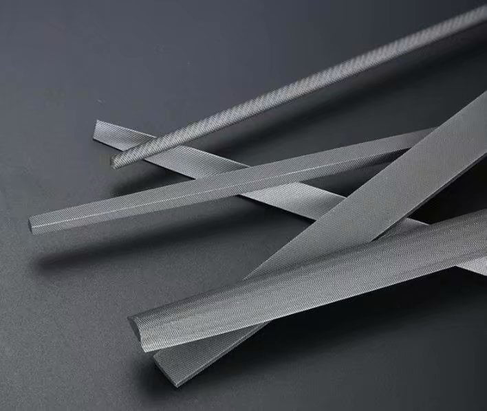 le métal 10Pcs Fichier triangle Lime triangulaire avec acier trempé au carbone T12 le plastique lime à main pour limer ou couper les trous Idéal pour le bois 
