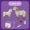 thumbnail image 3 of Botiquín de primeros auxilios para Hannah de Toy Schleich Horse Club, 3 of 8