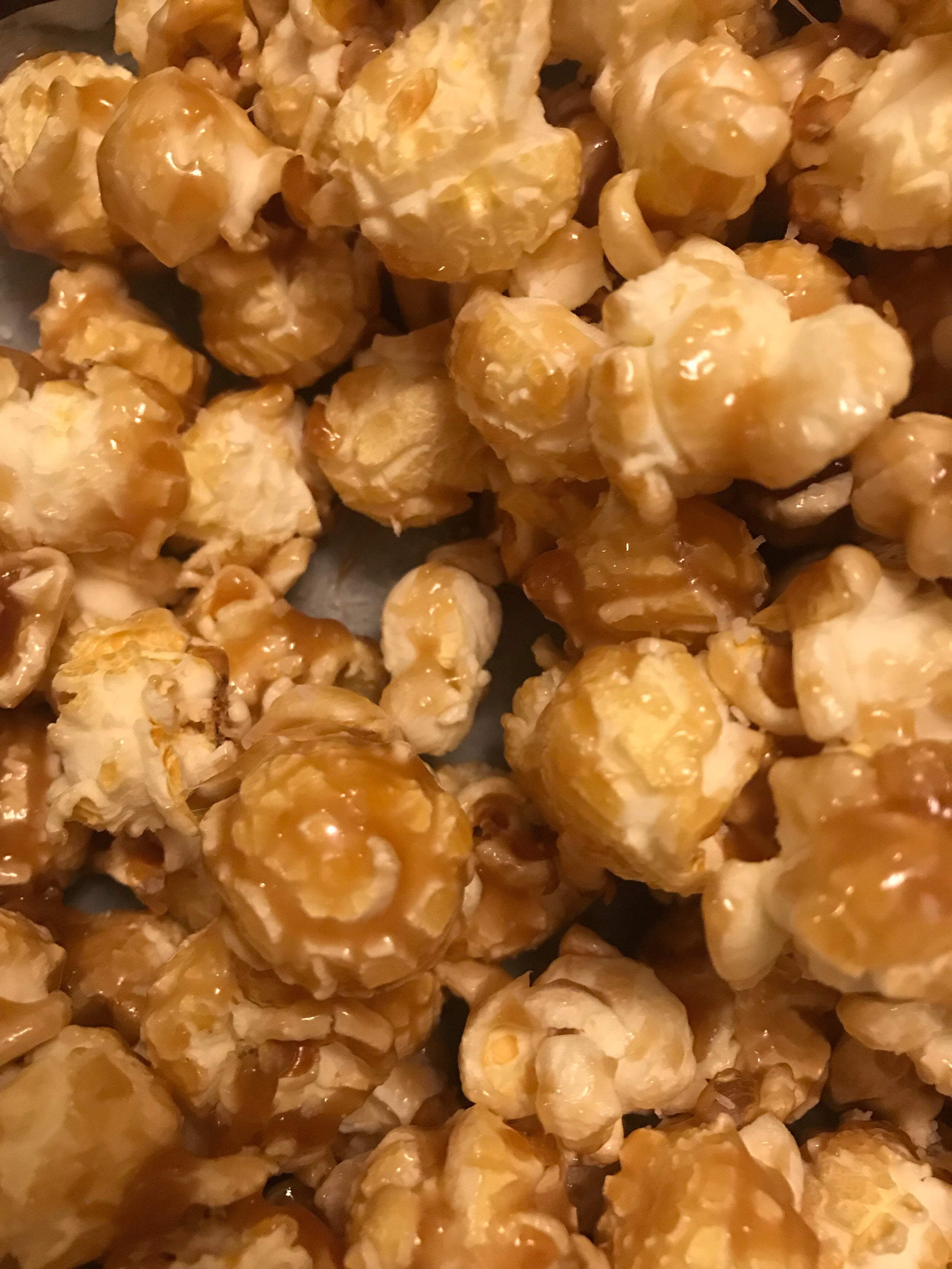 Mushroom Popcorn, 50 lb bag: Farm Fresh, Non-GMO Free Day Popcorn Kernels | Small Farm. Big Flavor
