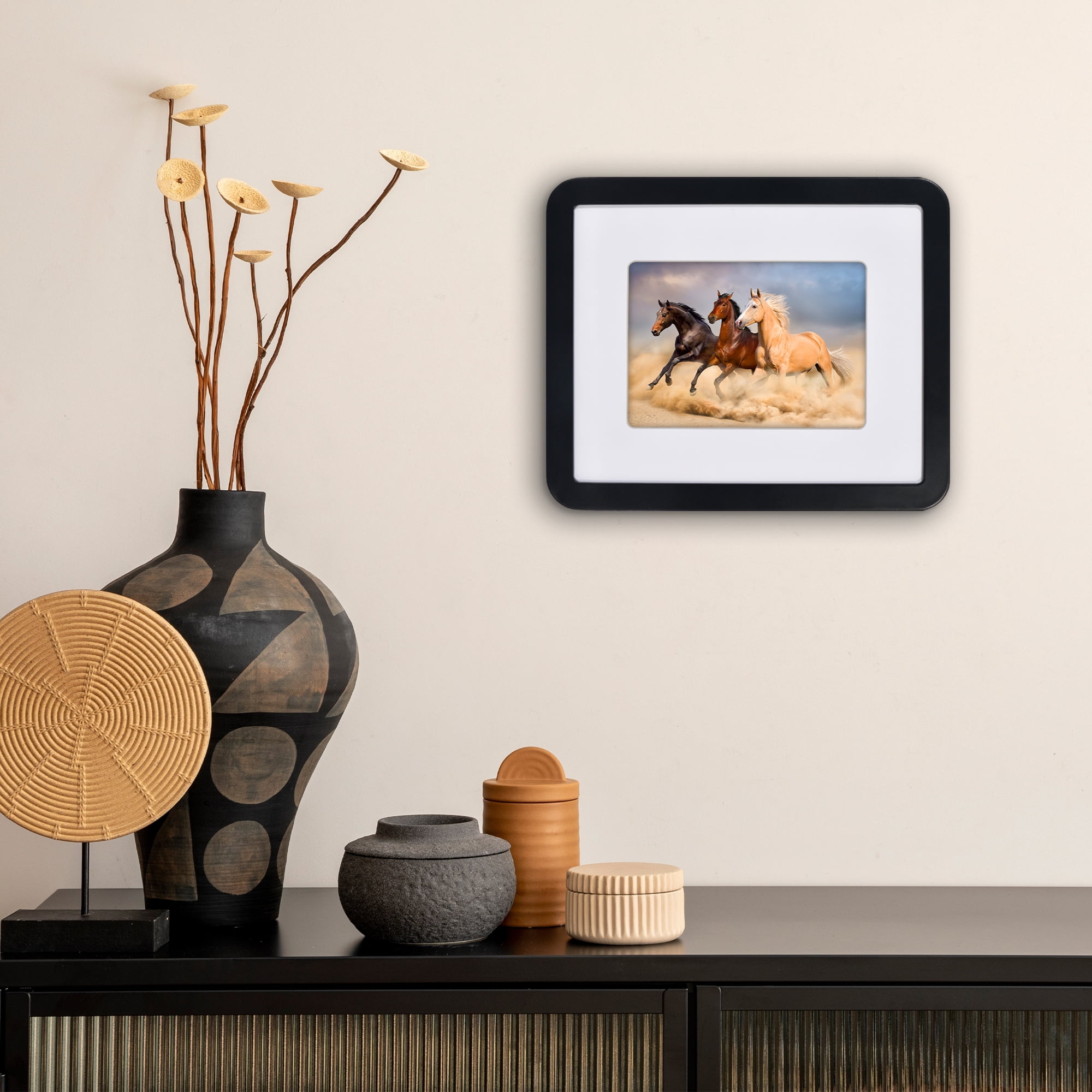 Americanflat Curved Corner Photo Frame With Mat & Shatter-Resistant Glass - 8x10 - Black