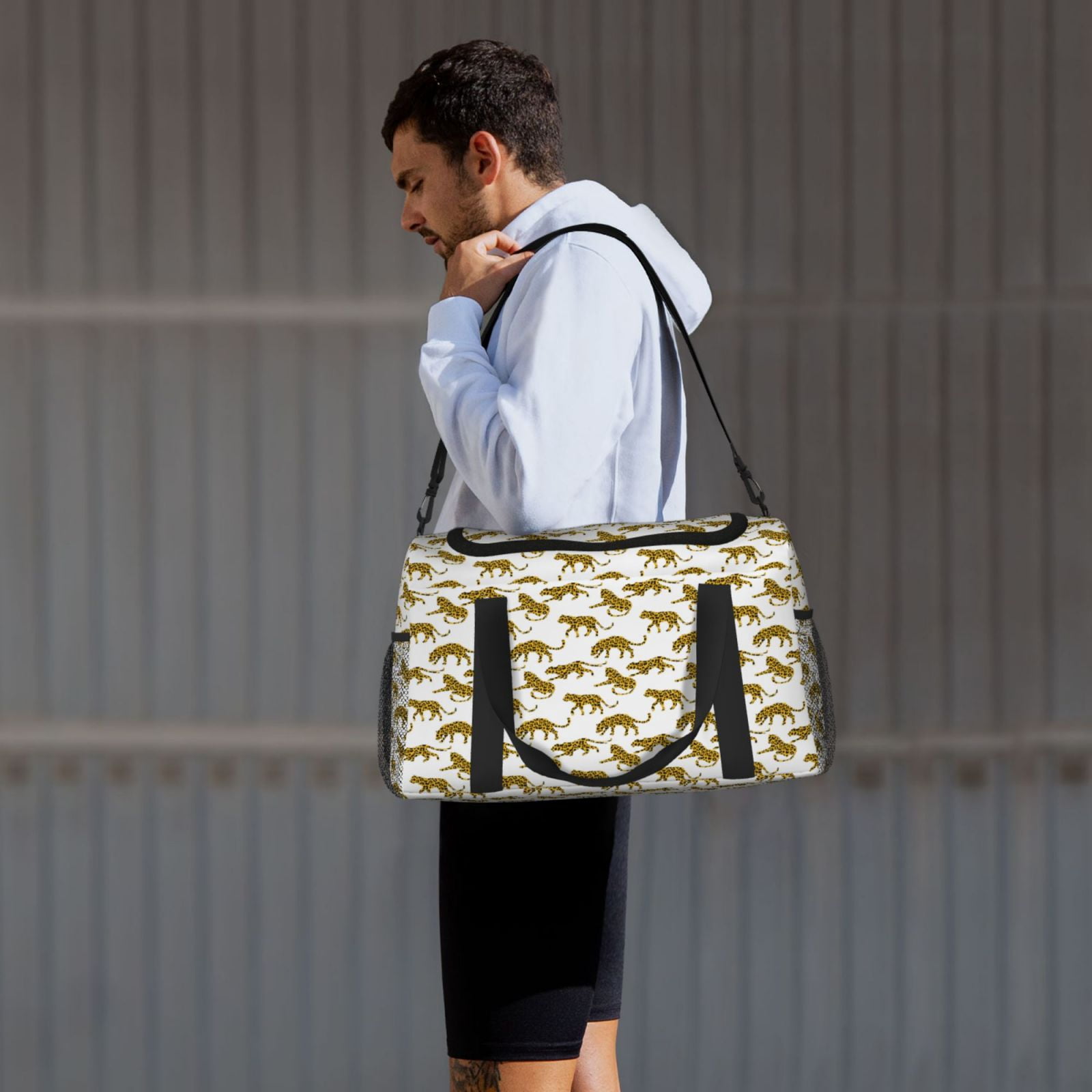 Fuzoiu Leopard Print Print Travel Duffle Bag,Carry On Tote Bags,Duffel Bag,Sport Gym Bag, Hospital Bag for Labor and Delivery, Overnight Bag,Luggage Bag