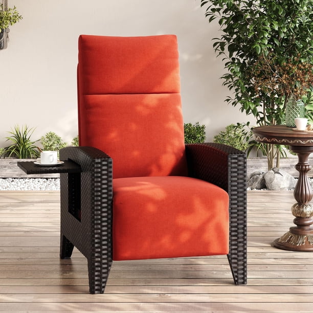 QinaQin Sillón reclinable de ratán para exterior con respaldo y reposapiés ajustables, mesa abatible y cojín para patio o jardín
