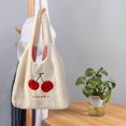 thumbnail image 4 of Bolso de felpa para niñas y mujeres Bolso de un solo hombro Gran capacidad para viajes de otoño e invierno y uso diario Materiales cálidos y cómodos Estilo F Macarena Tote de hombro, 4 of 8