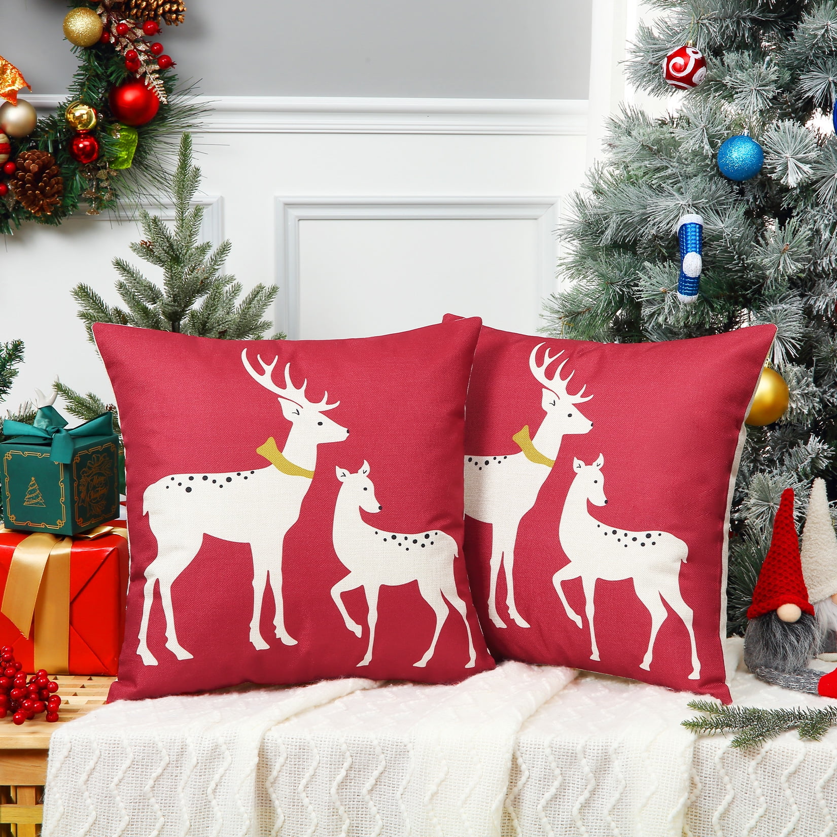 Haperlare 2 Pcs Red Christmas Pillow Covers Indoor Home Decor Farmhouse Throw Pillows for Living