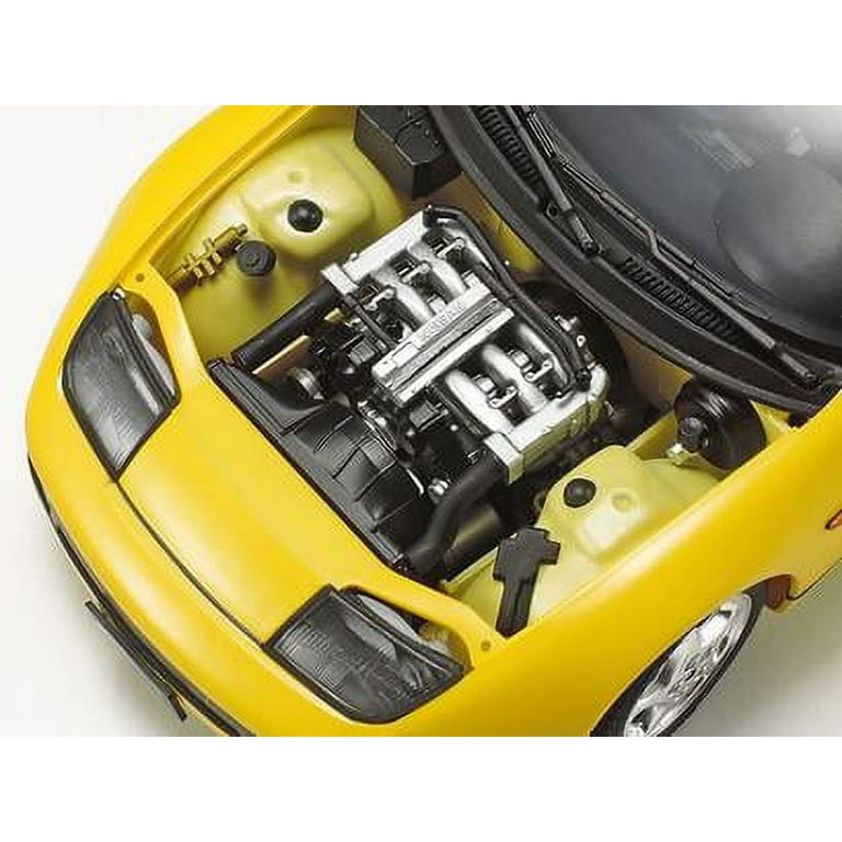 Hasegawa 1/24 Nissan 300ZX 黄色￼ エンジン付き Hasegawa 1/24 Nissan 300ZX 黄色￼ エンジン付き Hasegawa 1/24