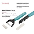thumbnail image 4 of Juego de peladores KitchenAid Universal, juego de 2 unidades, color Aqua Sky, 4 of 5