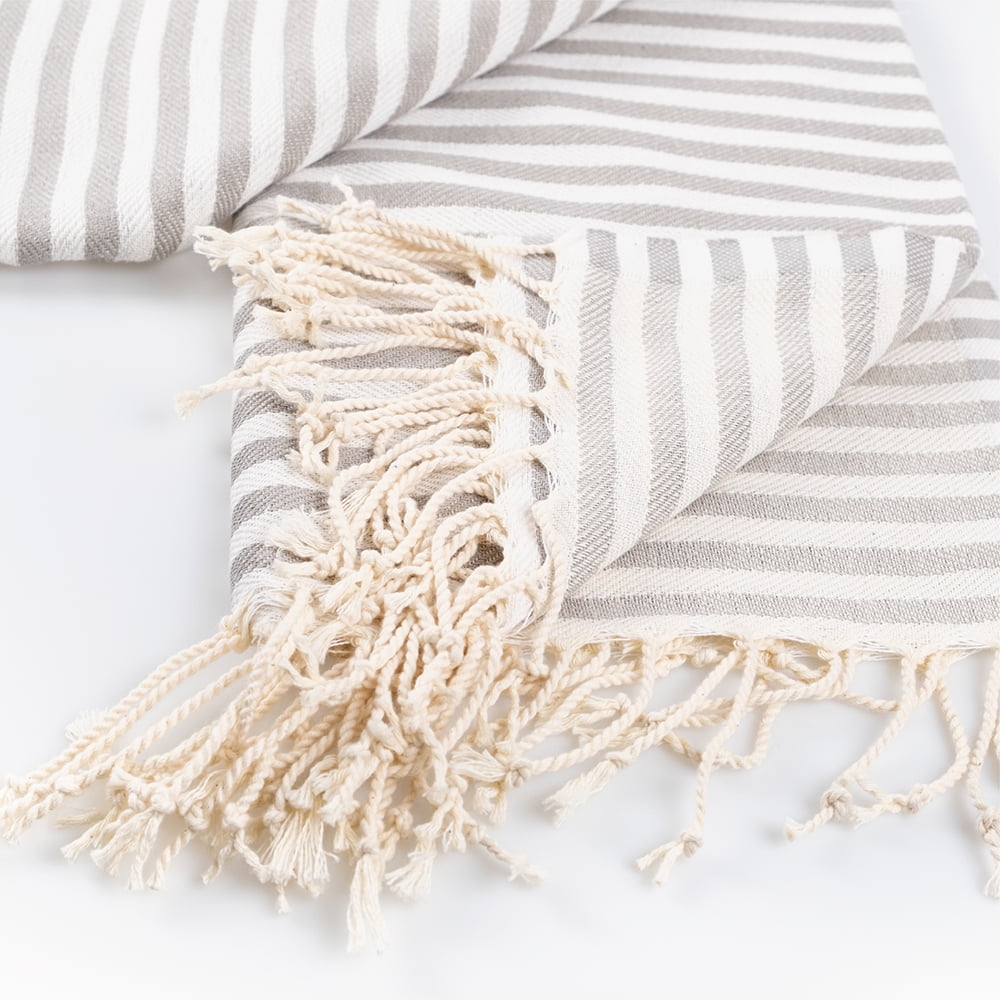 Hencely Beach Towel - Thumbnail 3