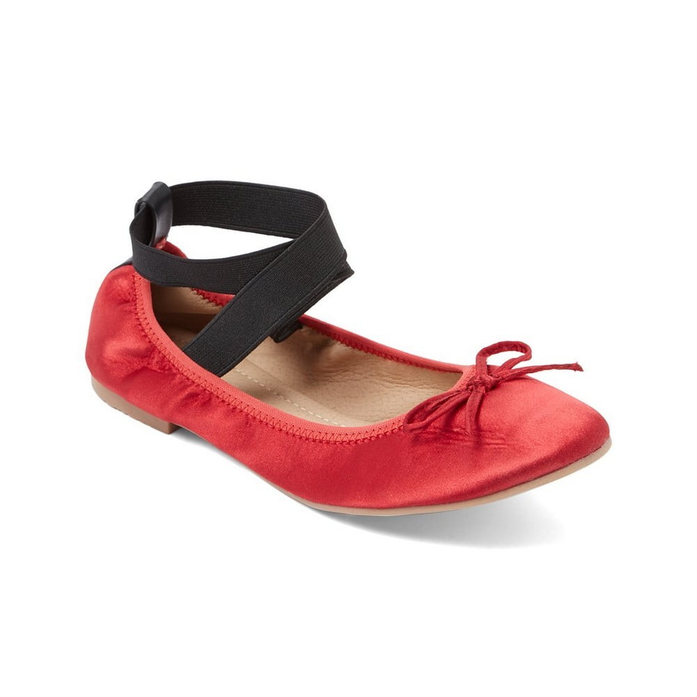 ballerina with strap