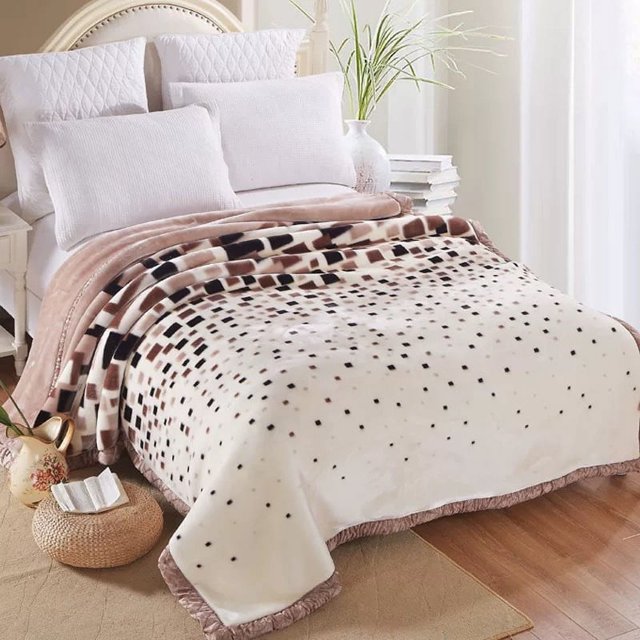 Thickened Raschel Blanket Winter Warm Wedding Blanket Double-sided Fleece Office Nap Blanket Double-layer Blanket Gift Blanket