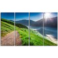 thumbnail image 2 of Umbria Montagnes Lever de Soleil Ensoleillé, 2 of 3