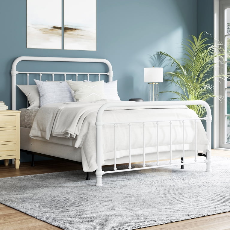 Hillsdale Furniture Kirkwood Classic Metal Queen Bed with Frame