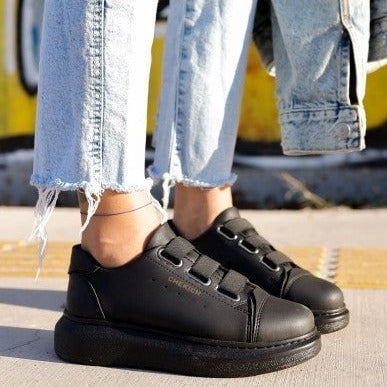 

Nelly X in All Black