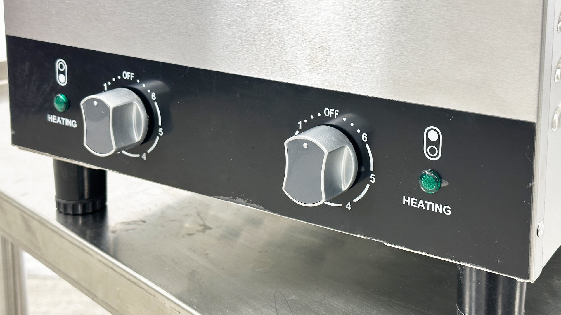 3600W Commercial Electric Two Burner Hot Plate Stove Range 240V/60Hz NSF Certified