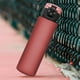 thumbnail image 1 of Botella Deportiva a Prueba de Fugas de 560 Ml | Botella de Plástico para Gimnasio con Asa | Boca Ancha, Diseño Ergonómico | Botella de Hidratación para Fitness, Yoga, Ejercicio y Actividades Al Aire, 1 of 6