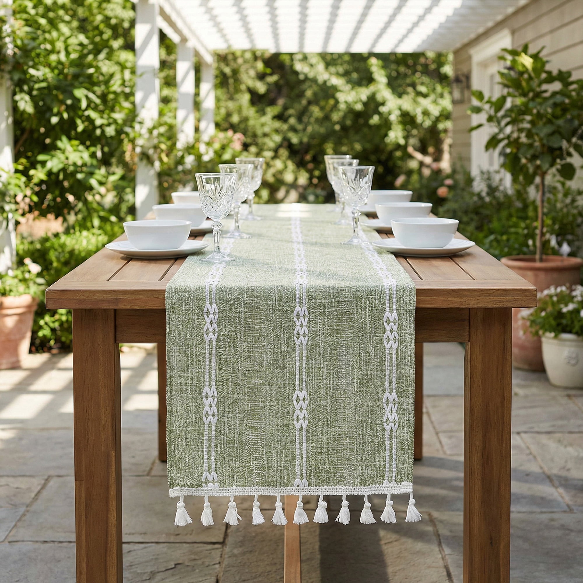 Unique Bargains Openwork Polyester Runner Table Runner for Kitchen Decor Green 13"x63"
