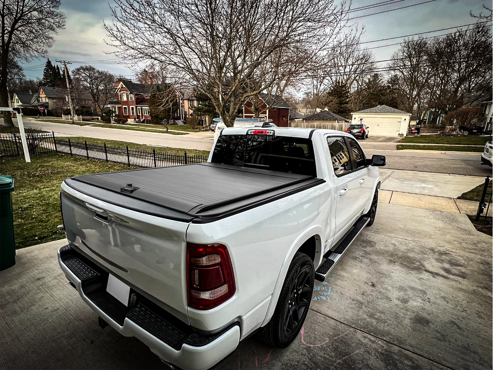 Retractable Truck Bed Tonneau Cover Compatible with 2009 2010 2011 2012 2013 2014 2015 2016 2017 2018 2019 2020 2021 2022 2023 2024 Ram 1500 (5‘6”/67”Bed) Aluminum Truck Bed Cover Password Lock