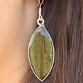 thumbnail image 3 of Boucles d'Oreilles Feuille Naturelle en Résine, 3 of 3