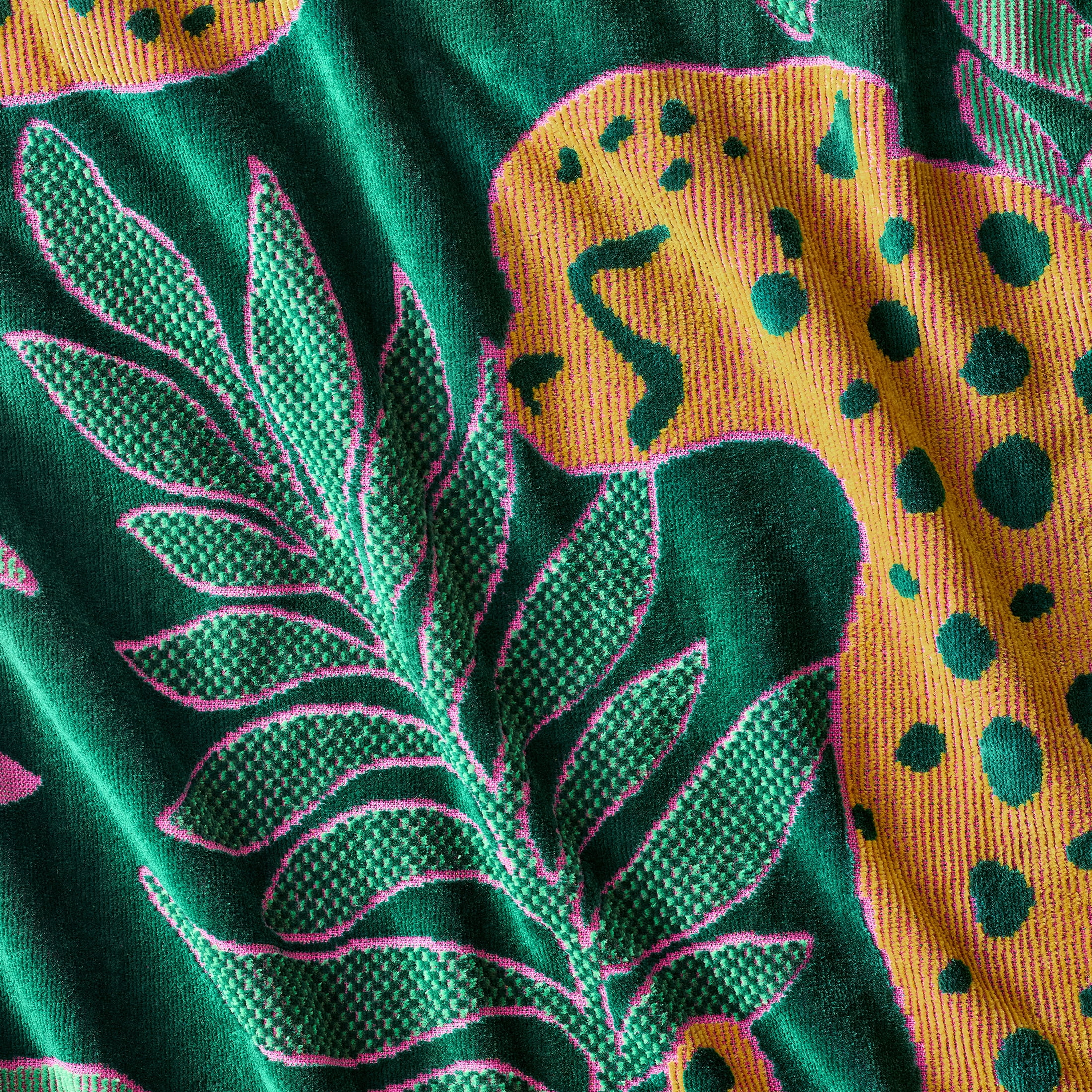 Better Homes & Gardens Cotton-Blend Beach Towel, 72 x 38 in, Jungle Cat