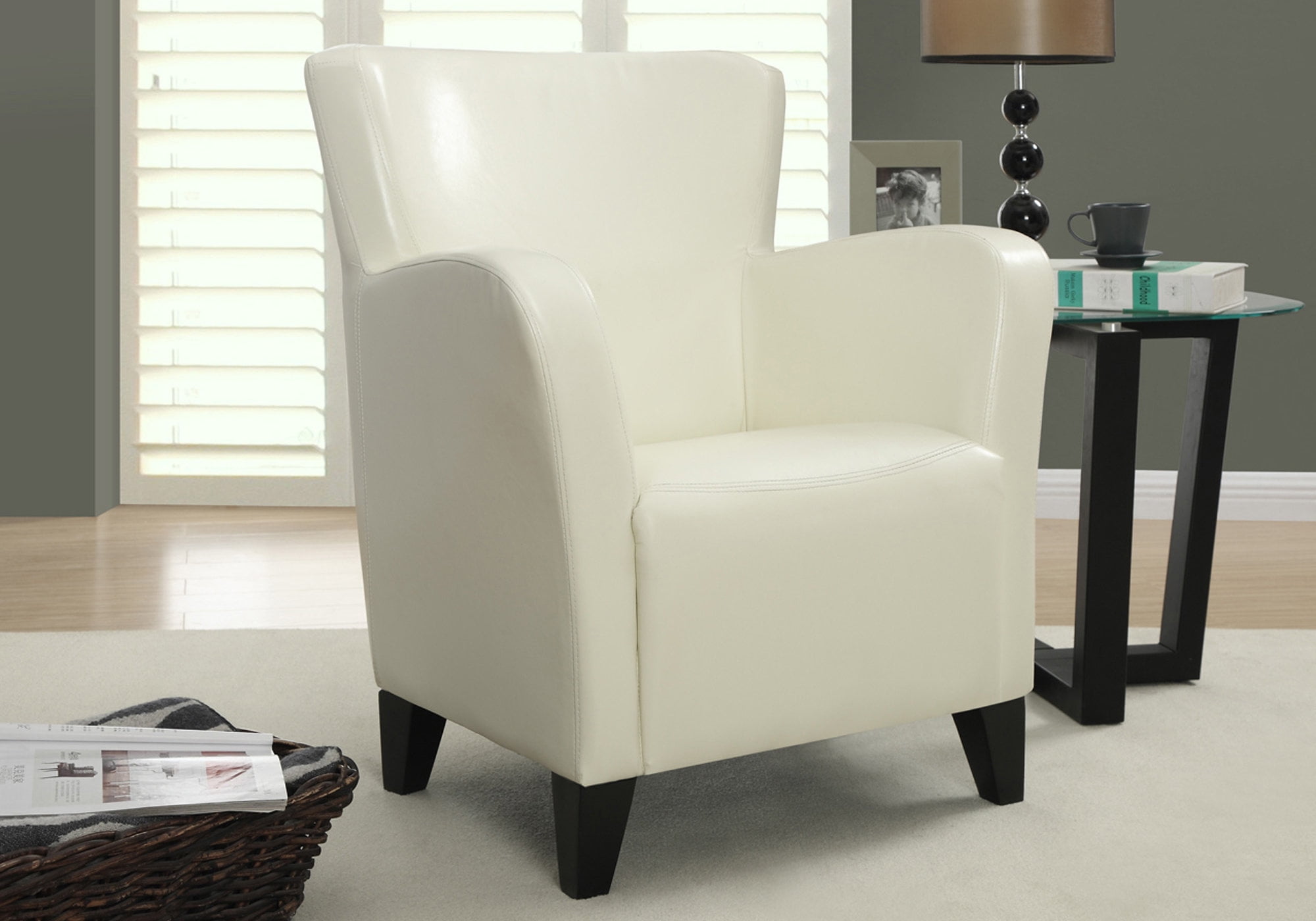 IVORY LEATHER-LOOK CLUB CHAIR