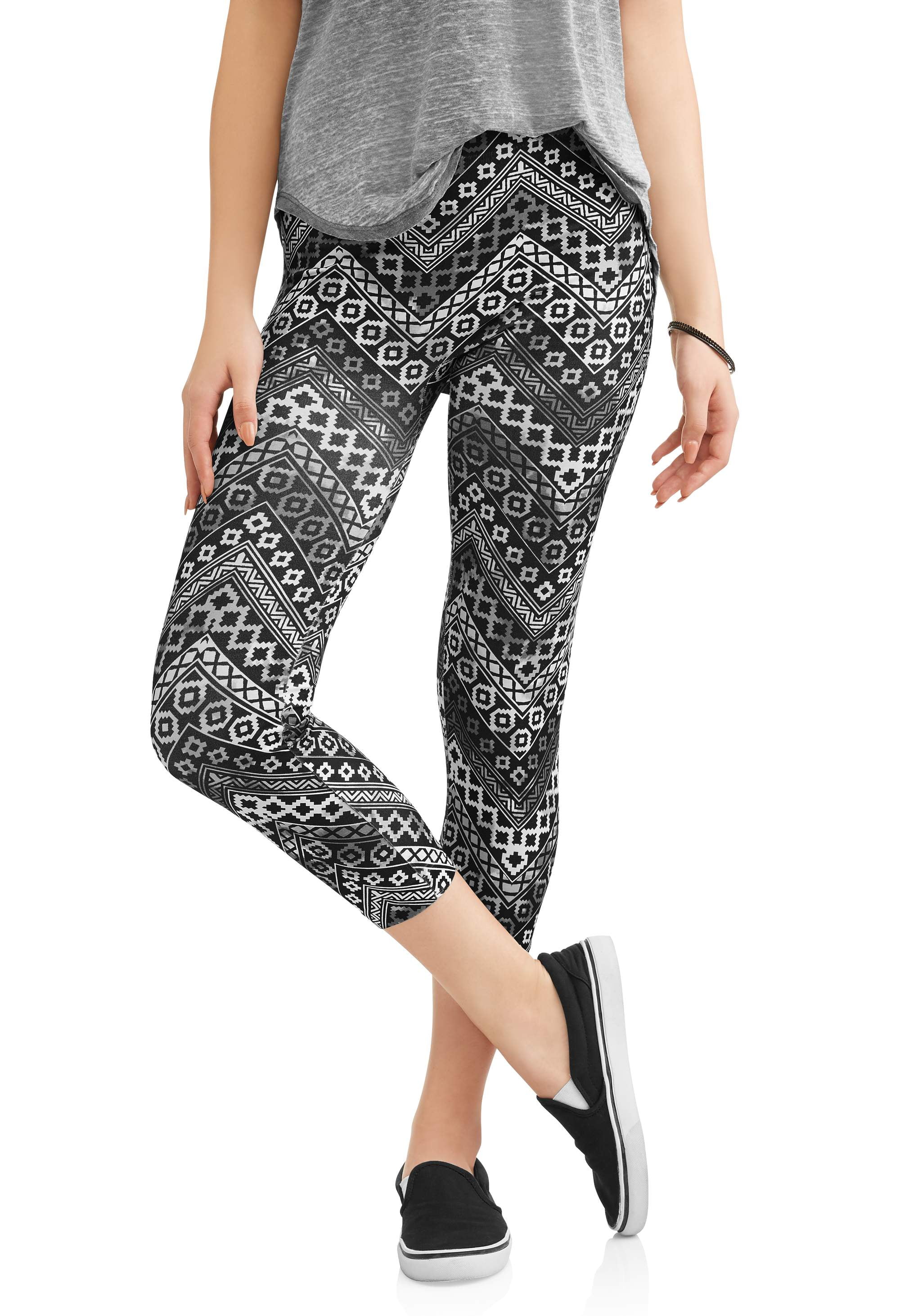 No Boundaries - No Boundaries Juniors' essential seamless capri leggings (up to 2xl) - Walmart 