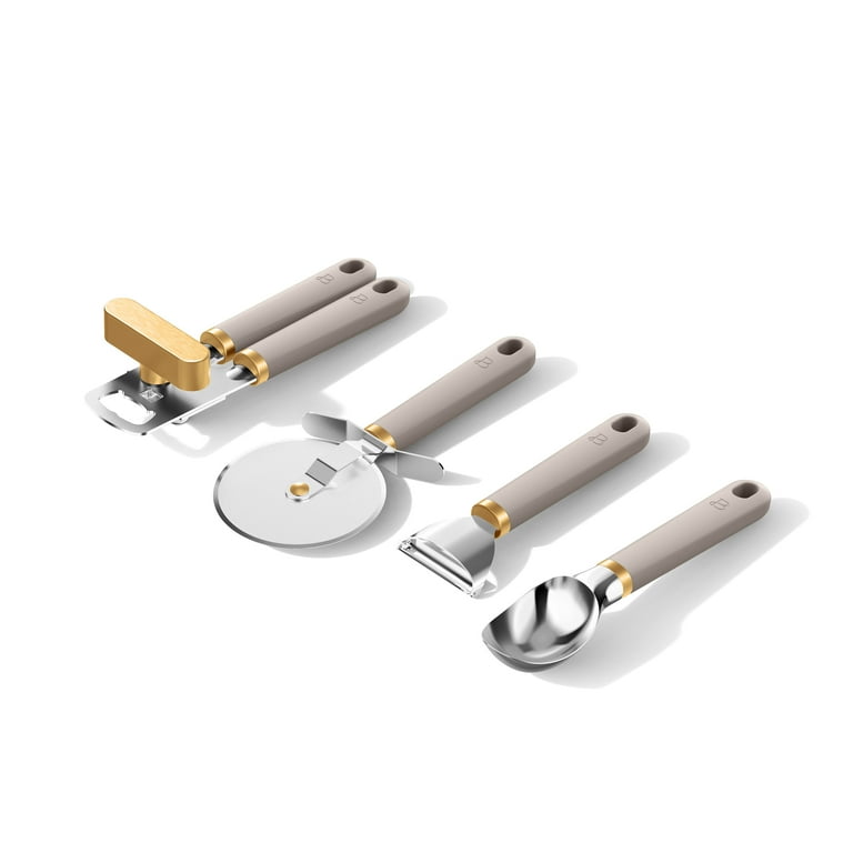 Gadget Essentials That Turn You into a Tech Whisperer