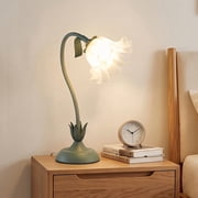 Petal‑Shade Botanical Table Lamp, Modern Floral Decor Warm Ambient Desk Light, Elegant Accent Lighting for Bedroom Living Room Entryway Office Reading Corner