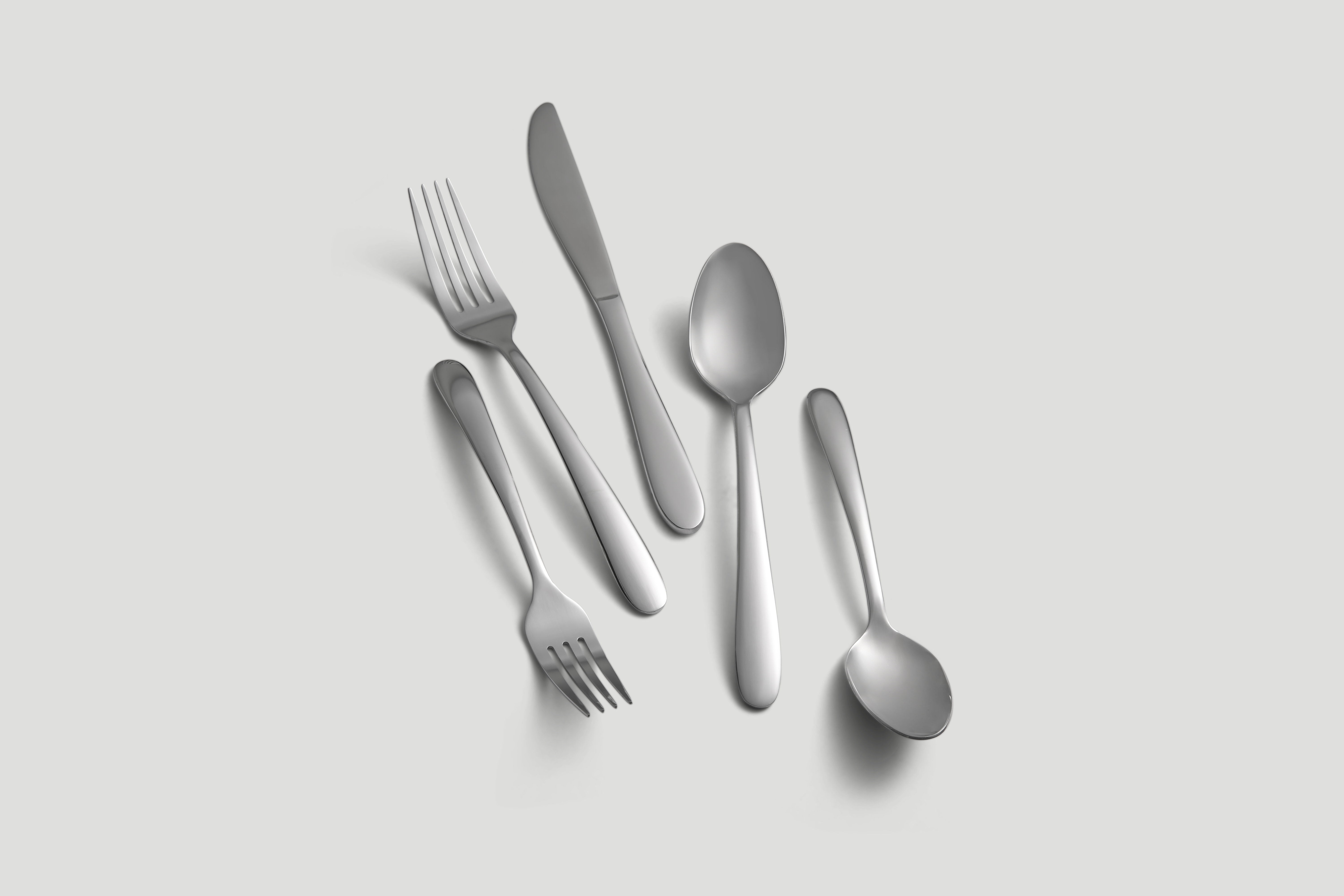 Cambridge Haledon Mirror 77-Piece Flatware Set, Service for 12 photo 3