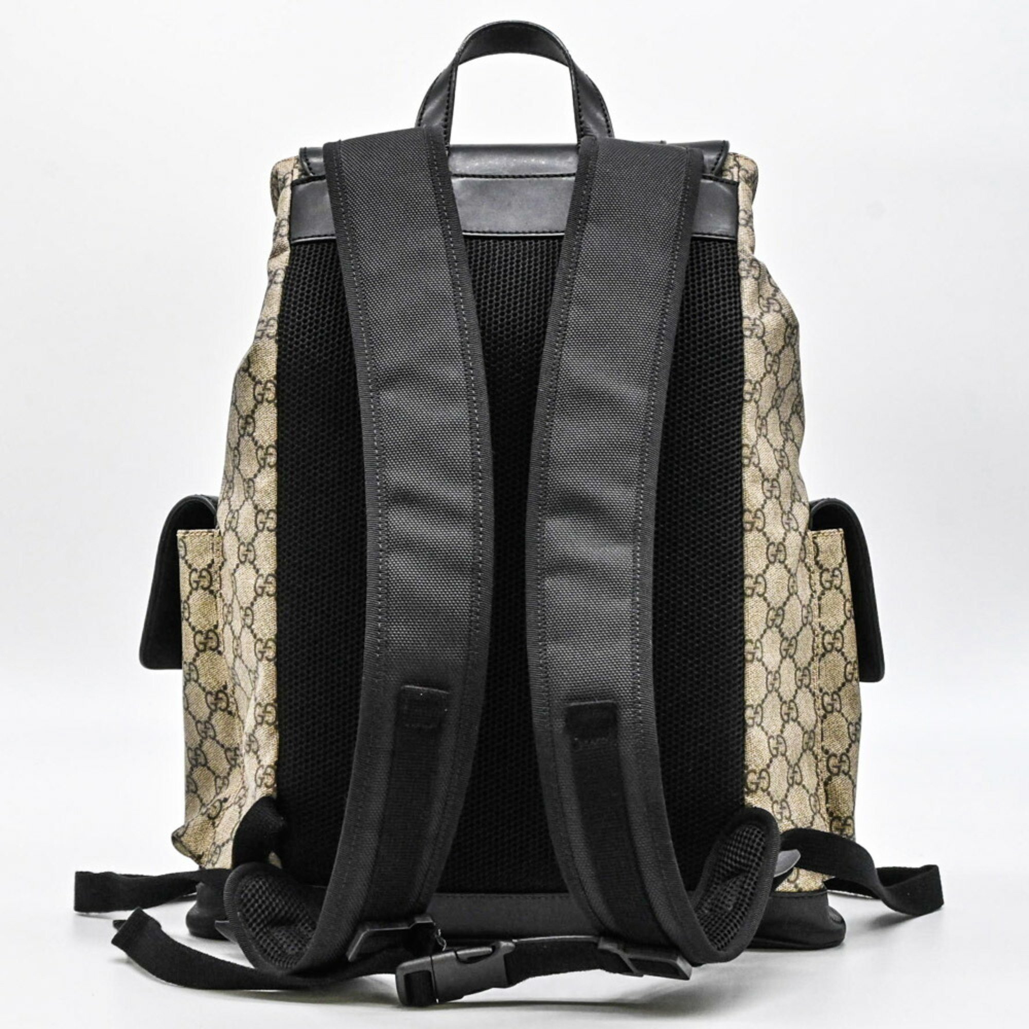 Pre-Owned GUCCI GG Supreme Backpack Beige Black Leather 