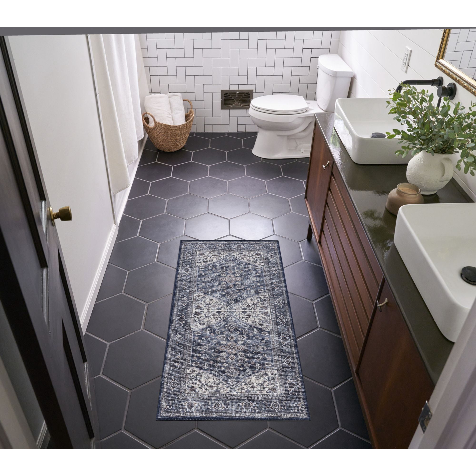 Nourison New Concept Washables 2' x 3'9" Navy Ivory Vintage Indoor Non-Slip Flatweave Rug