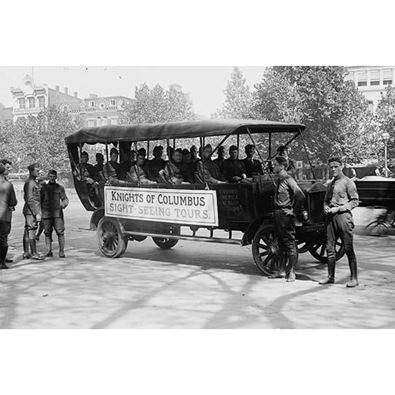 Knights of Columbus Bus takes Wounded soldiers on Sightseeing Tour of DC-Fine art canvas print (20" x 30")