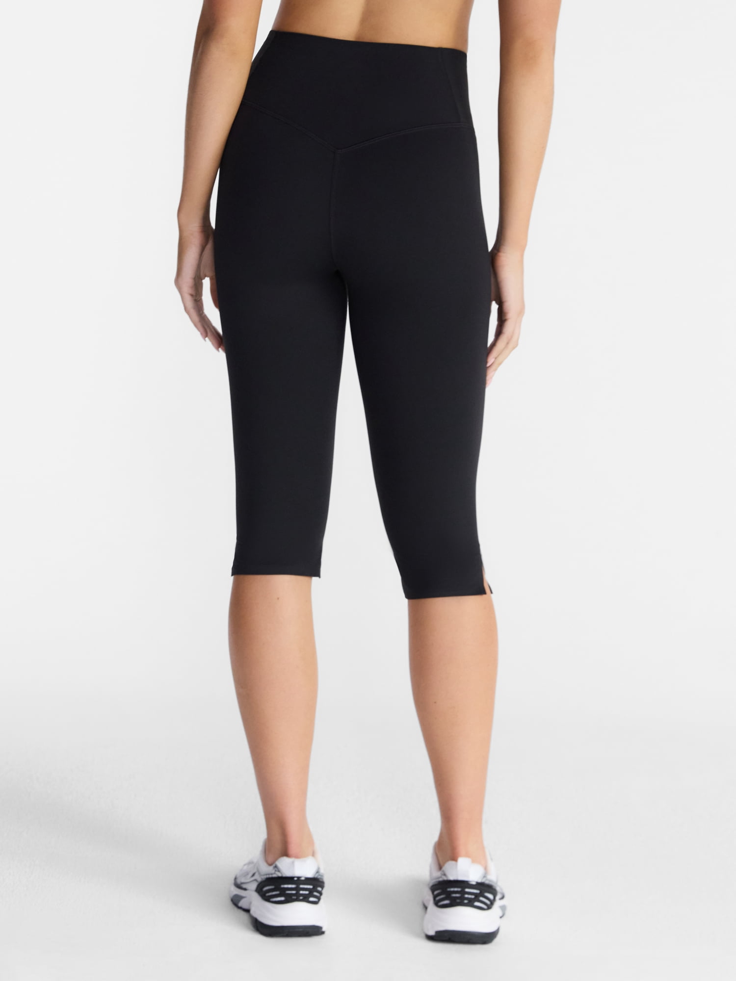 Avia Women's and Women's Plus SoftSculpt Capri Leggings, 16.5" Inseam, Sizes XS-4X