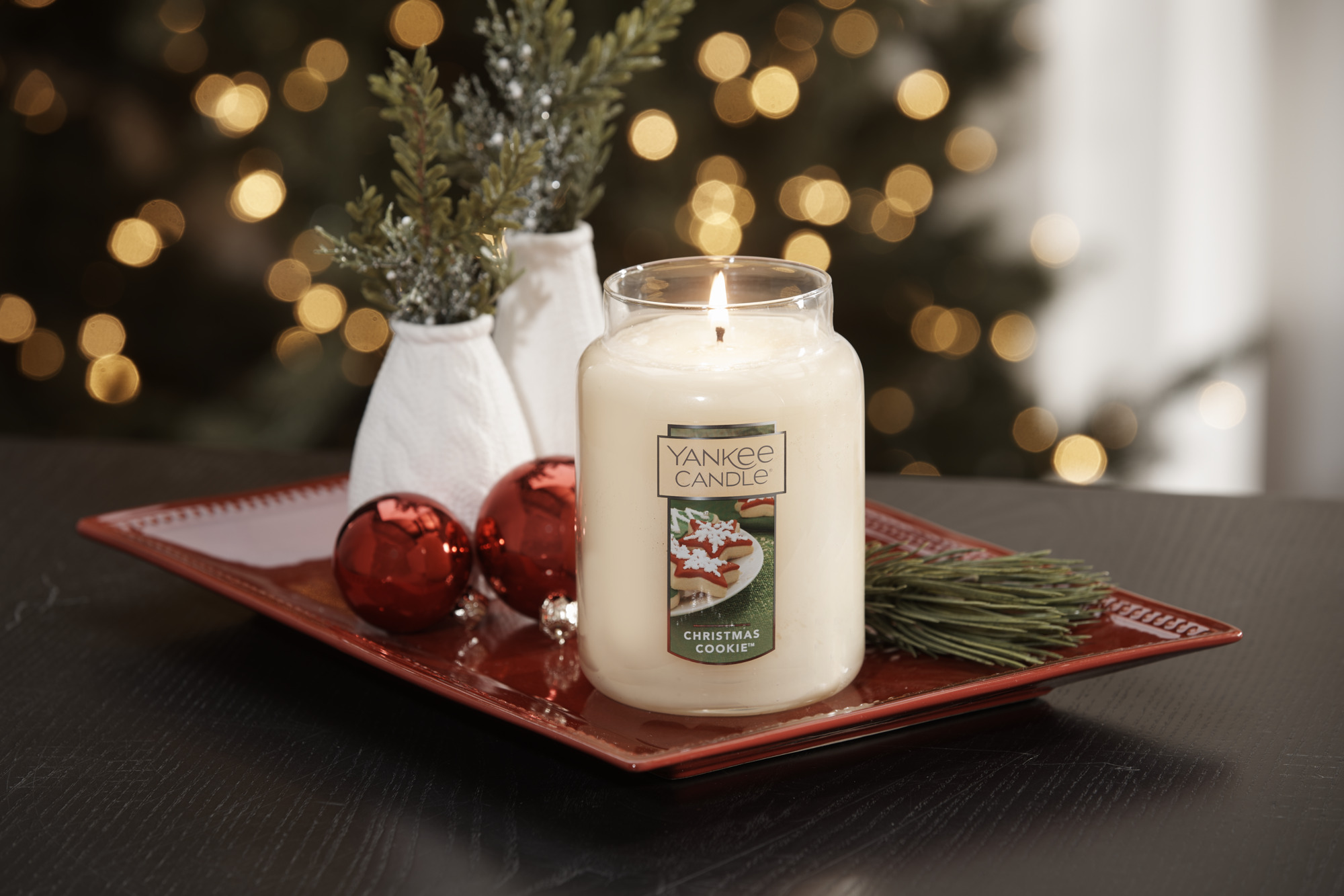 Yankee Candle® Large Classic Jar Candle, Christmas Cookie - image 3 of 7