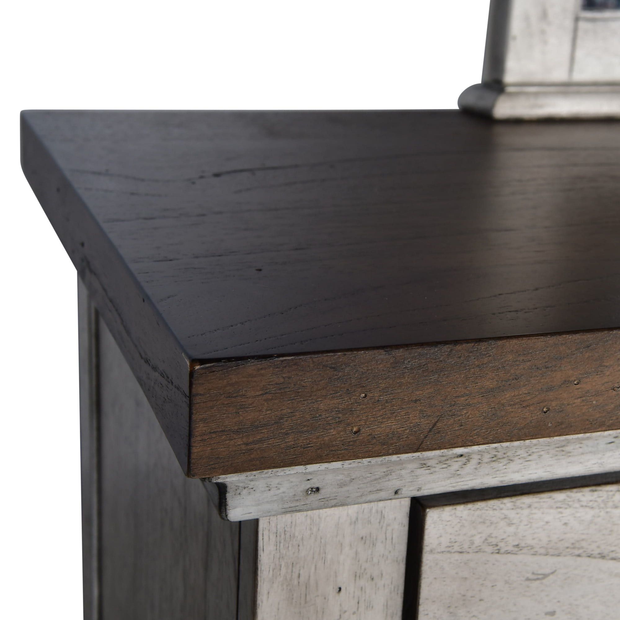 Steve Silver Bear Creek Rustic Horizontal Dresser with 9 Drawers, Whitewashed Gray