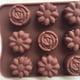 thumbnail image 3 of Fiudx Molde de Chocolate con Forma de Flor, Herramienta para Hornear Pasteles con Forma de Rosa, Bandeja de Hielo Antiadherente, Apto para Horno de -40 °C a 230 °C, Ideal para Fondant y Mazapán, Perf, 3 of 5