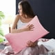 thumbnail image 4 of Fundas de almohada 2 Pack Cierre de sobre | Microfibra de poliéster cepillado suave | Fundas de almohada resistentes a la decoloración y al encogimiento 20x36 pulgadas | Blanco, Azul, Rosa, Verde,, 4 of 6