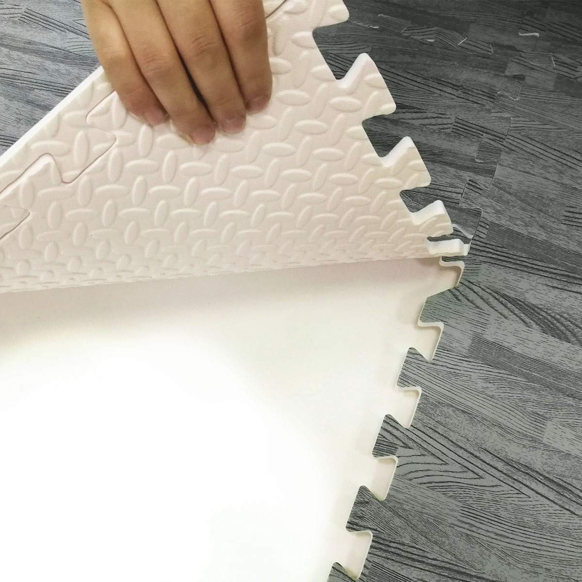 Home Aesthetics 100 Sq. Ft  3/8 Inch Thick Interlocking Foam Mats Flooring, Sea