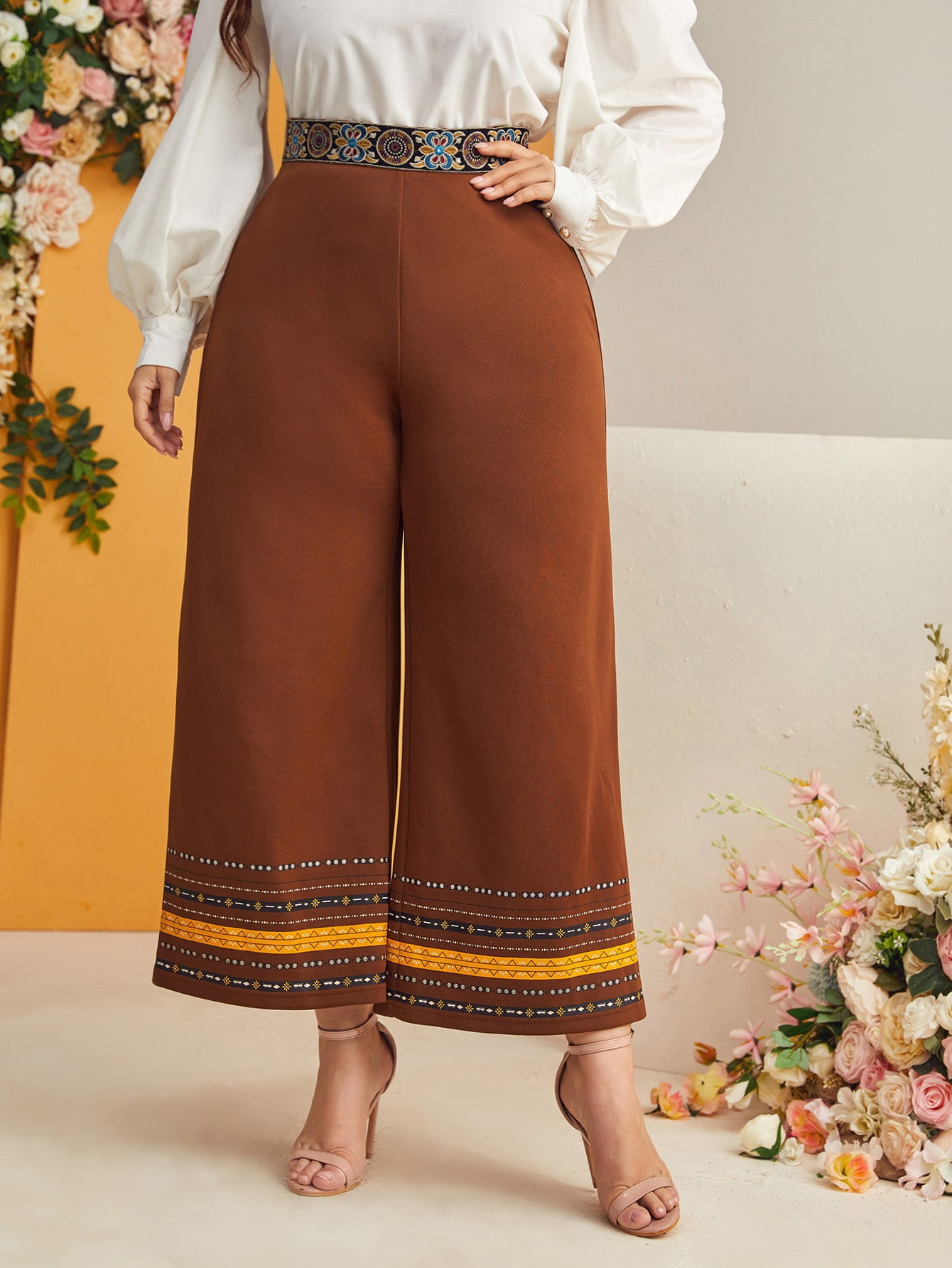 Plus Size Geo Print Suede Wide Leg 