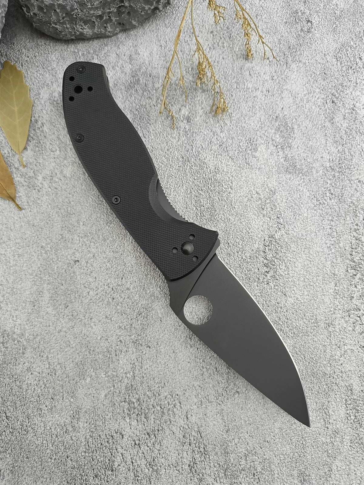 7.68’ Folding Pocket Knife with 8Cr13Mov Blade and Durable Black G-10 Handle