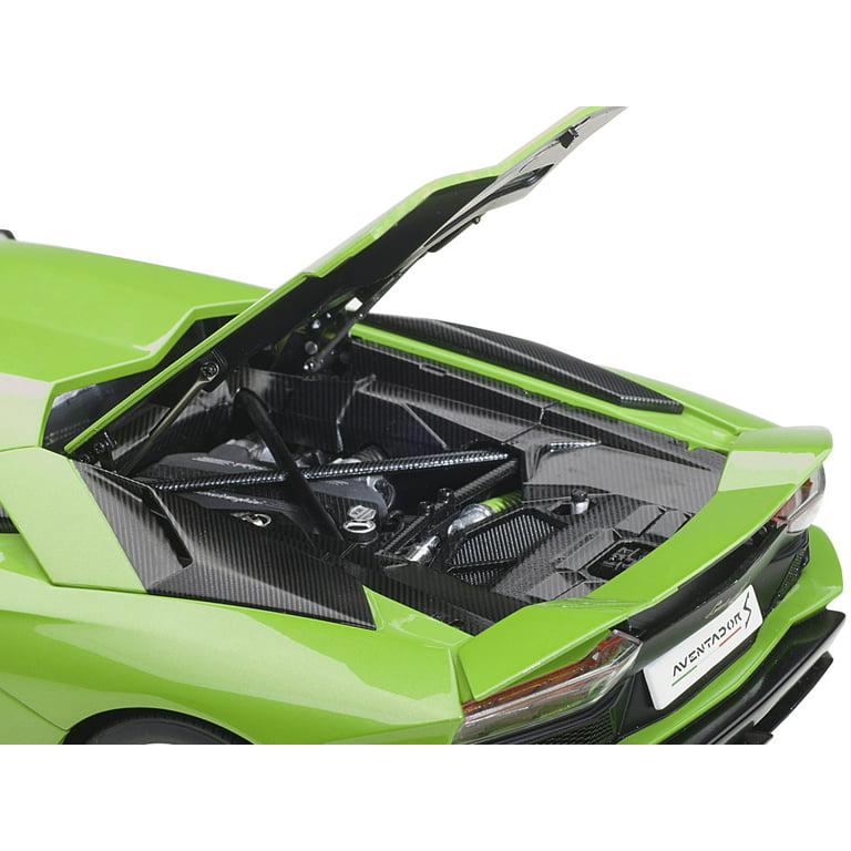 1:18 Lamborghini Aventador S - 2017 - Vert mante
