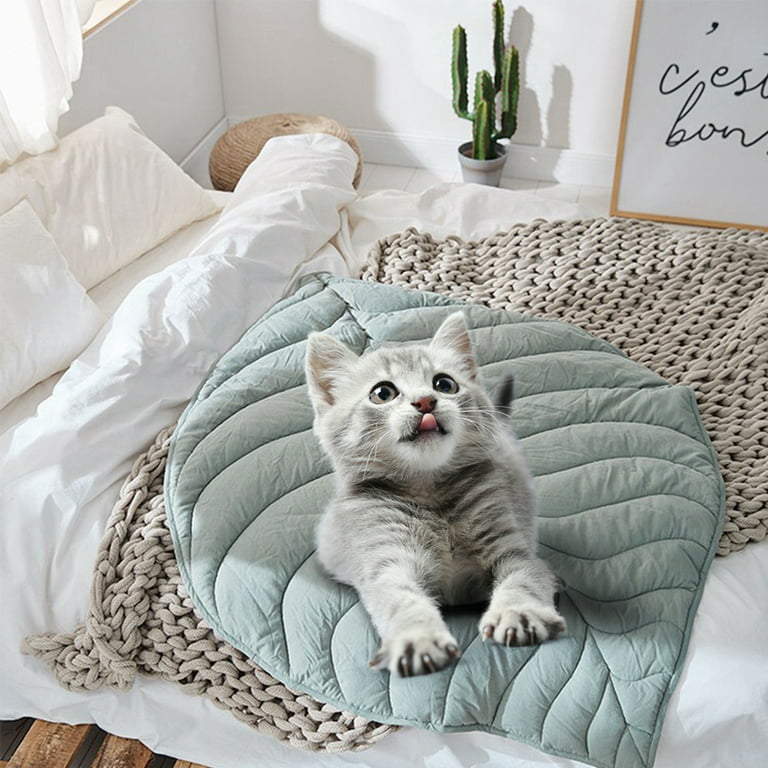 Leaf Shape Cat Bed Mat Soft Dog Pad Baby Kid Playroom Mat Non-Slip Floor  Rug Carpet Light Blanket for Summer 
