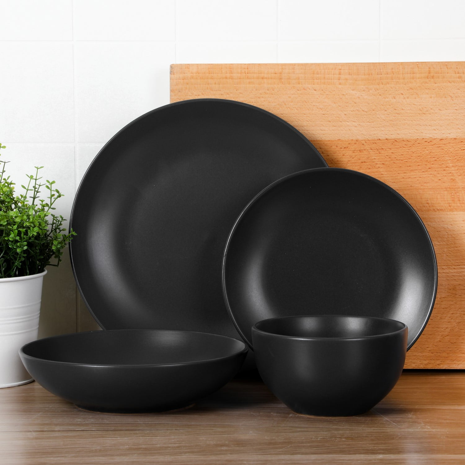 Gibson Home Queenslane 16 Piece Double Bowl Plates and Bowls Dinnerware Sets - Matte Black