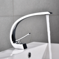 thumbnail image 1 of Grifo cromado TUNC para lavabo de baño con manguera de suministro diseño único, 1 of 5