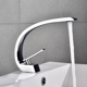 thumbnail image 1 of Grifo cromado TUNC para lavabo de baño con manguera de suministro diseño único, 1 of 5